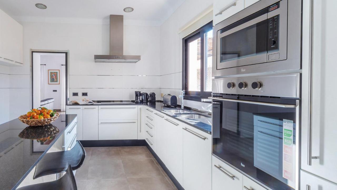 הוילה Llombarts Pool House Marineta מראה חיצוני תמונה